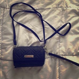 Black Vera Bradley crossbody/ wristlet